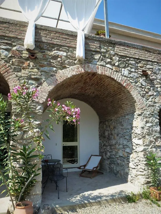 Frühstückspension Casale Praia Letojanni
